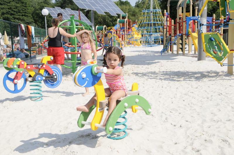 Vakantiepark Wilhelm Tell Vakantieappartement Opglabbeek Εξωτερικό φωτογραφία